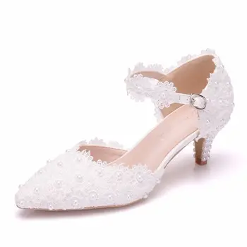 Primavera, Outono de Salto Alto Sapatos de Mulheres Brancas de Casamento Sapatos de Laço Fivela de Cinta de bico Fino Salto 5,5 CM de Moda as Mulheres Bombas de Sapato
